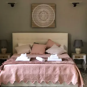 Monti Luxury Guest house