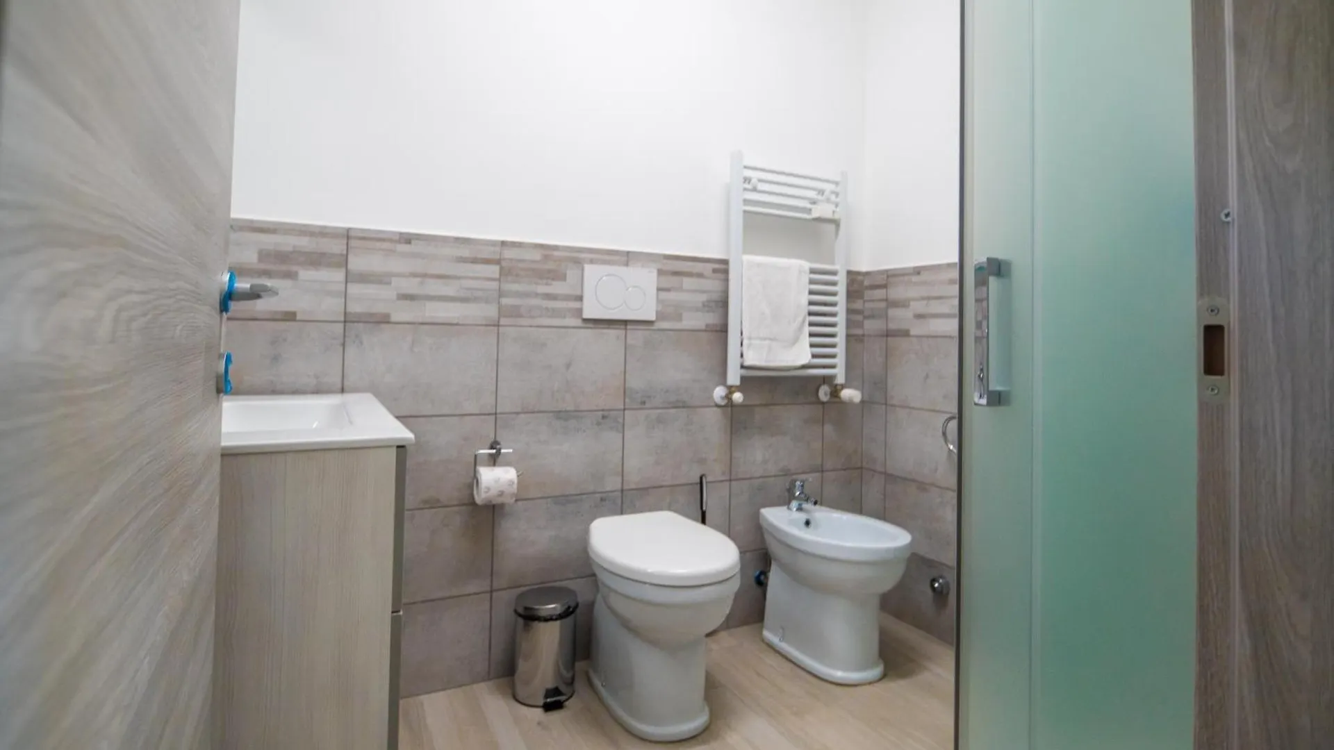 Guest house Domus Trevi Garbatella Hotel Rome Italy
